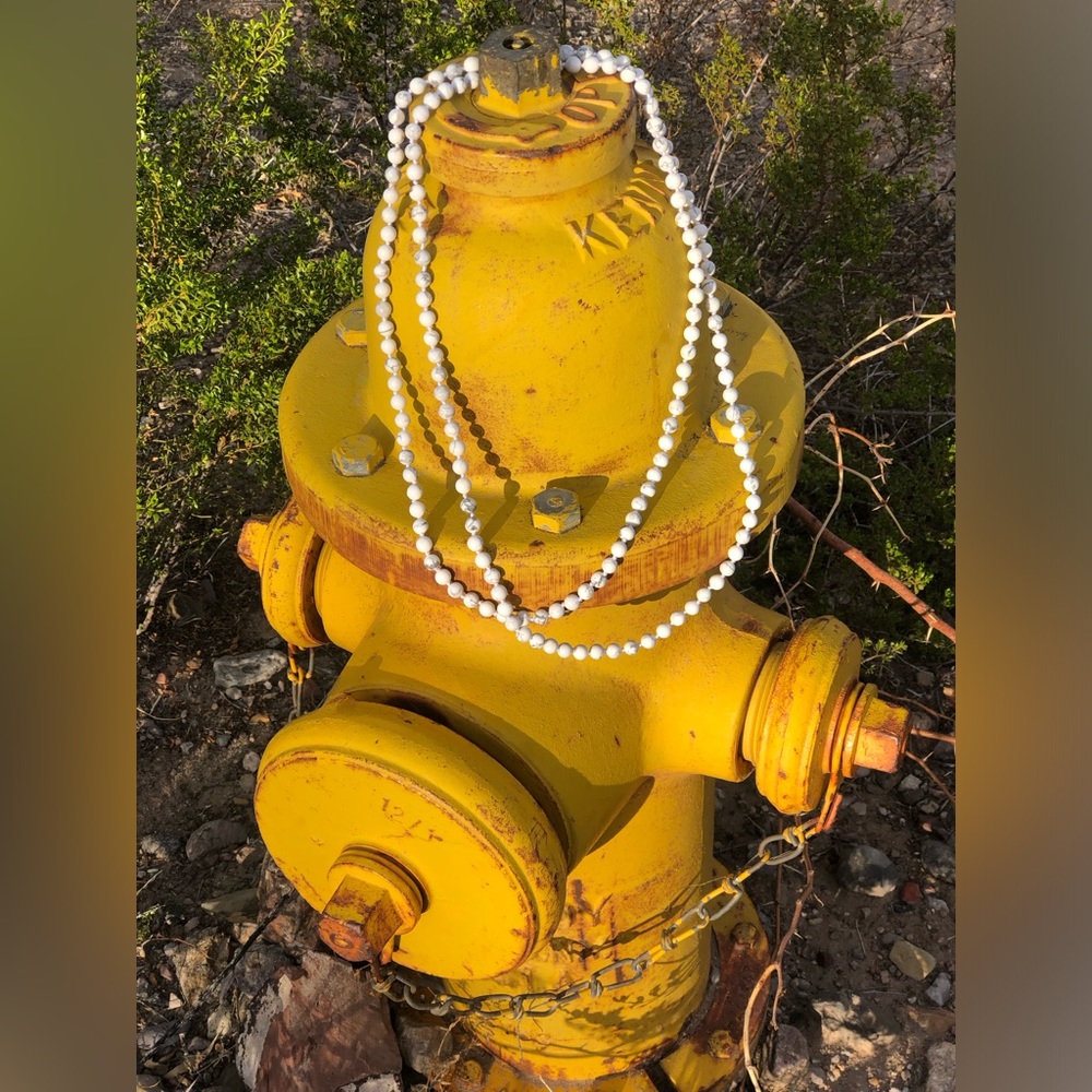 Polished Howlite Hand-Knotted Beaded Necklace - Picture 9 of 13